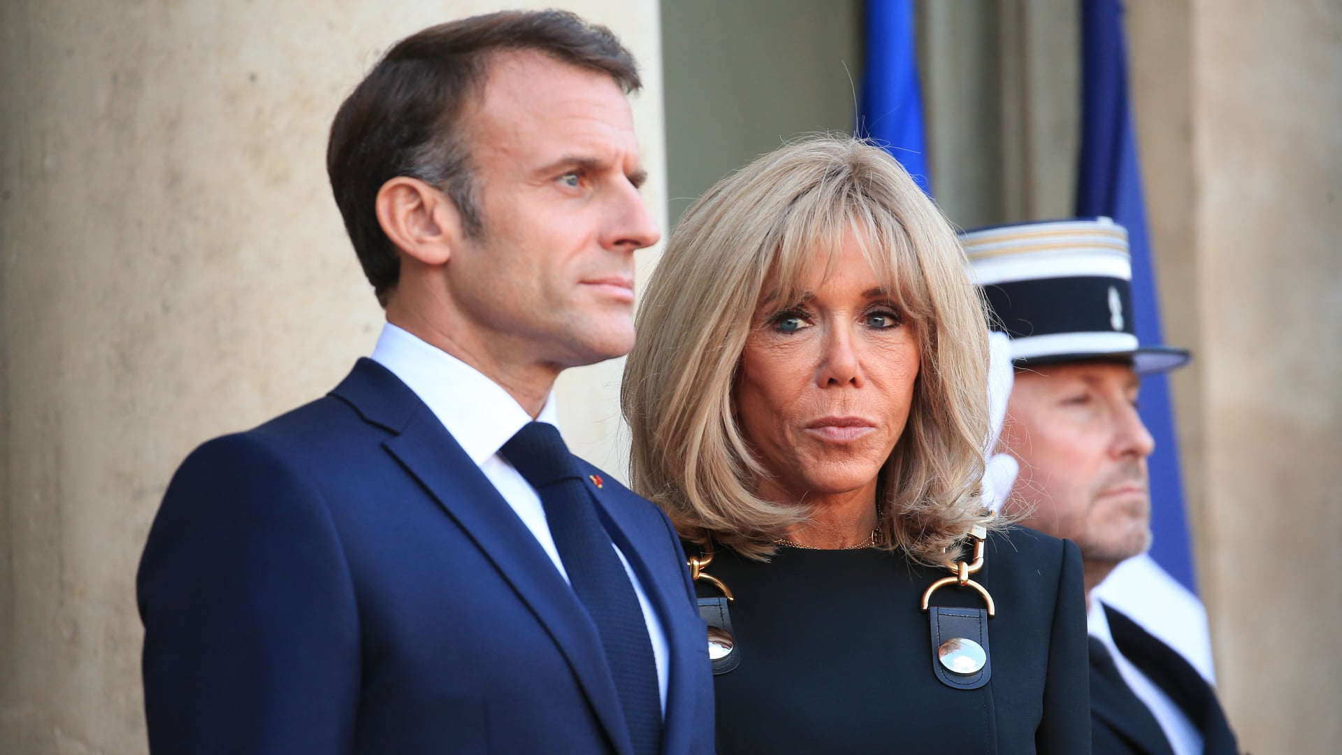 Le seul obstacle était mes enfants" : Brigitte Macron évoque le début de son histoire avec Emmanuel Macron - Télé 7 Jours